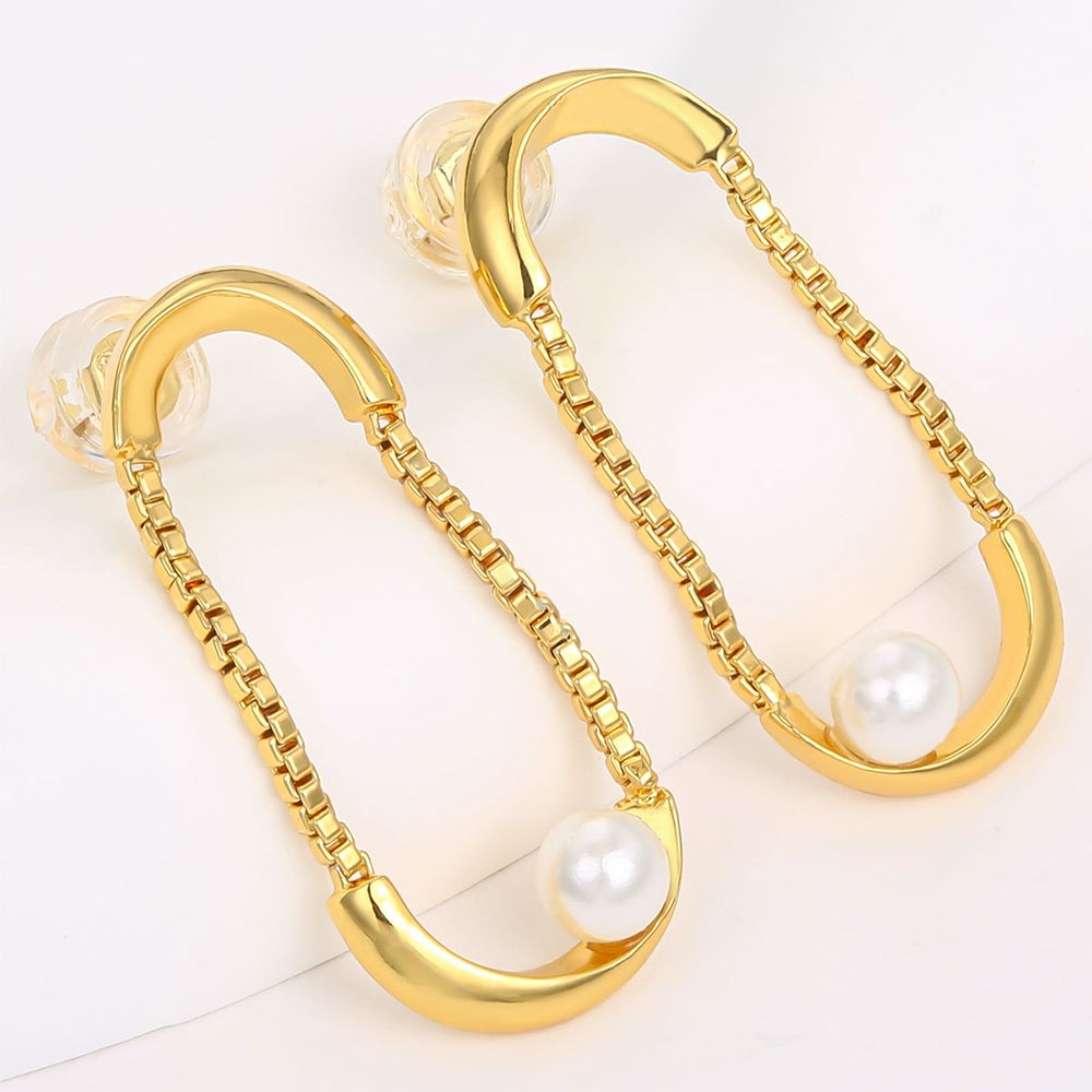 Pozlacená slitina Náušnice  přibližná hmotnost: 10 gramů