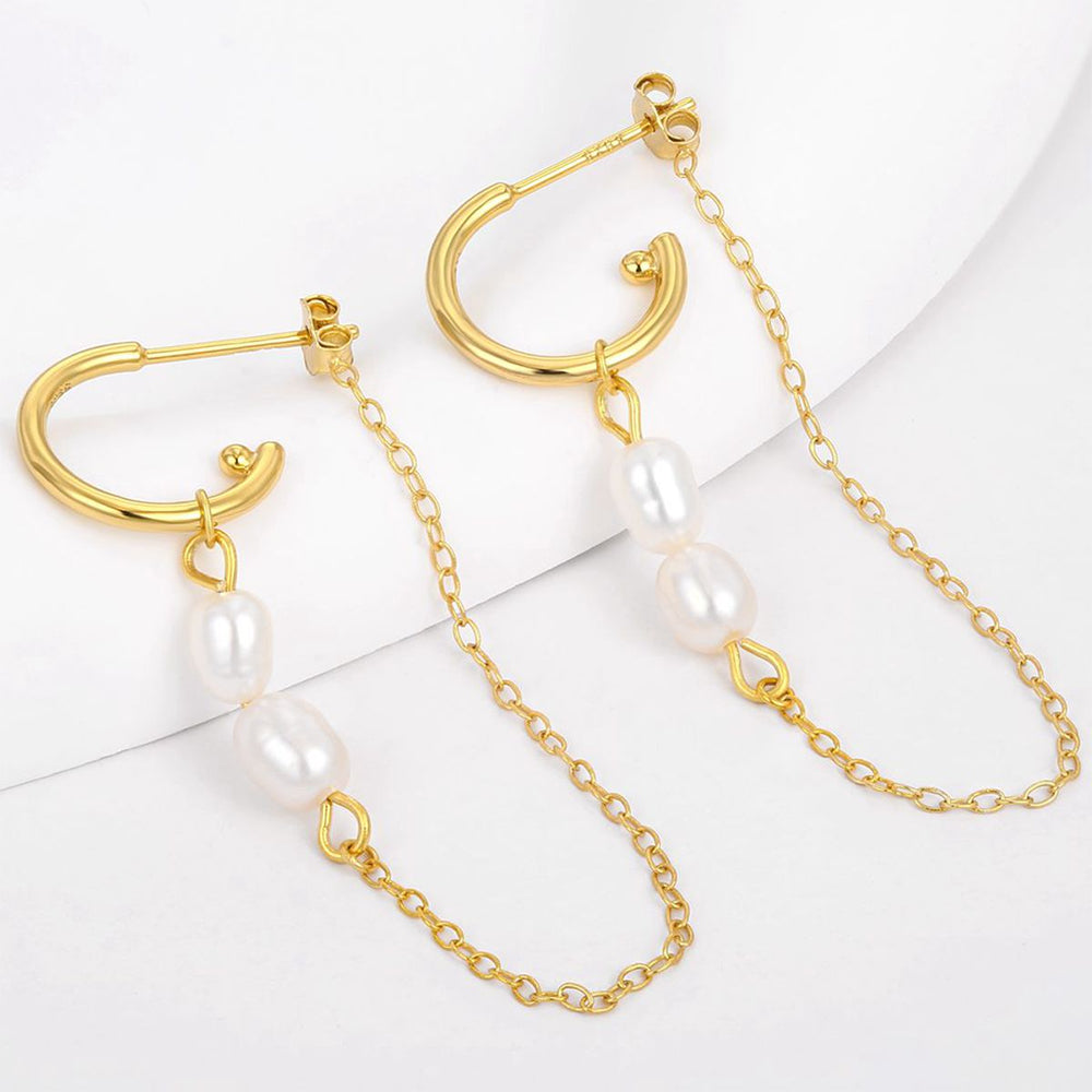 Pozlacená slitina Náušnice  přibližná hmotnost: 10 gramů