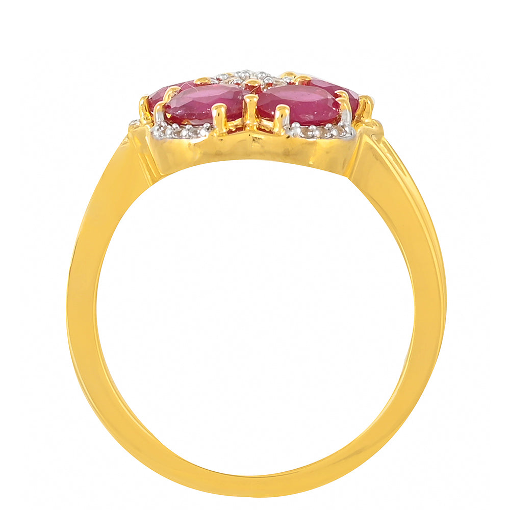 Pozlacené stříbro 925/1000 Prsten s Madagaskarským Rubínem a Bílým Topazem - Karátové číslo: 2.7. přibližná hmotnost: 3.18 gramů