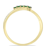 Pozlacené Stříbro 925/1000 - Prsten se Zeleným Diamantem a Bílým Diamantem - Karátové číslo: 0.24. přibližná hmotnost: 3.19 gramů