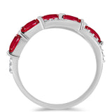 Stříbrný Prsten s Červeným Achátem a Bílým Topazem