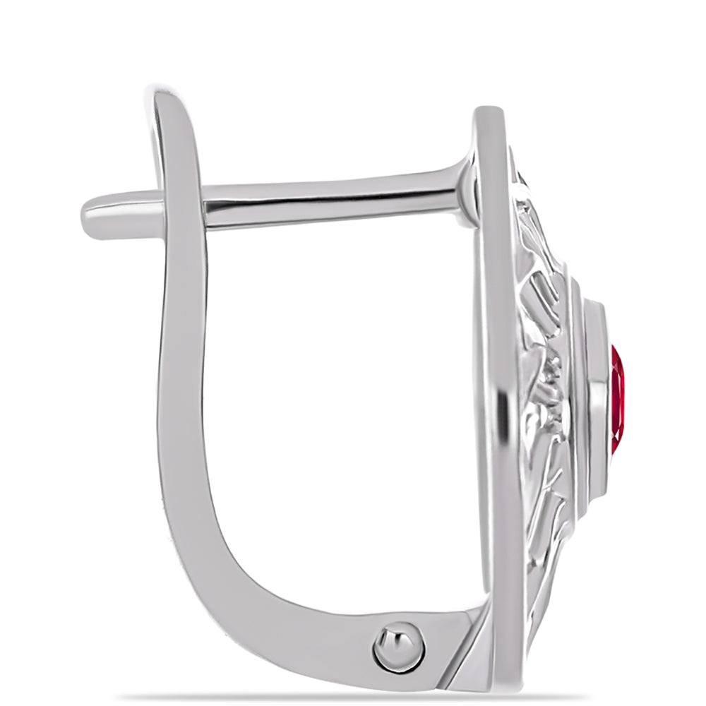 Stříbro 925/1000 Náušnice s Madagaskarským Rubínem - Karátové číslo: 0.33. přibližná hmotnost: 3.82 gramů