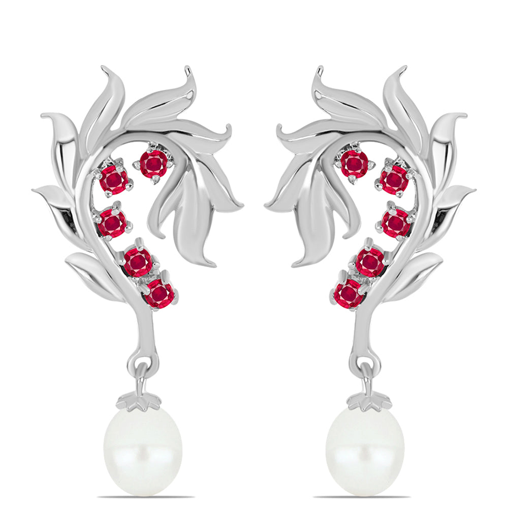 Stříbro 925/1000 Náušnice s Madagaskarským Rubínem a Bílou Sladkovodní Perlou - Karátové číslo: 4.25. přibližná hmotnost: 5.59 gramů