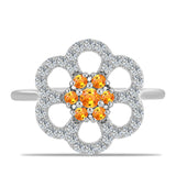 Stříbro 925/1000 Prsten s Padparadscha Safírem a Bílým Topazem - Karátové číslo: 1.01. přibližná hmotnost: 3.22 gramů