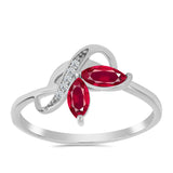 Stříbro 925/1000 Prsten s Madagaskarským Rubínem a Bílým Topazem - Karátové číslo: 0.77. přibližná hmotnost: 1.78 gramů