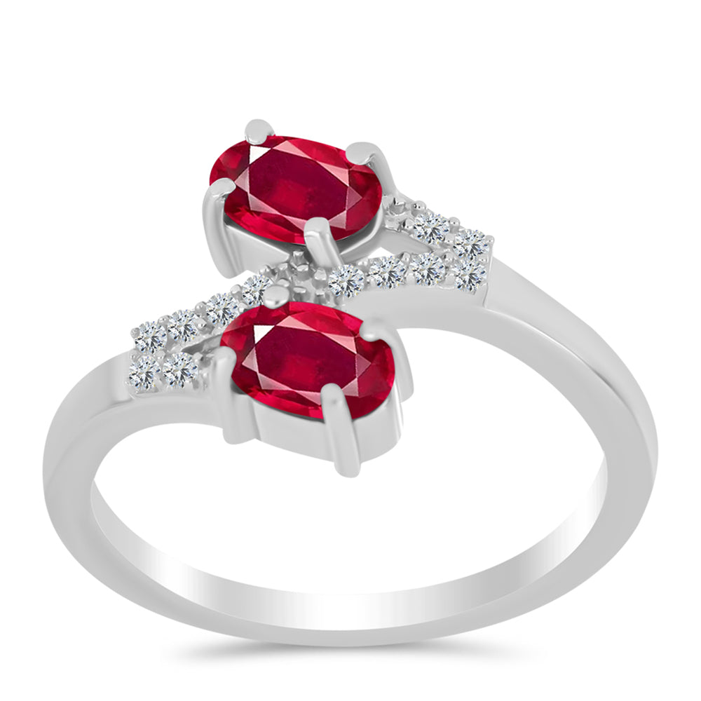 Stříbro 925/1000 Prsten s Madagaskarským Rubínem a Bílým Topazem - Karátové číslo: 1.41. přibližná hmotnost: 2.8 gramů