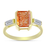 Pozlacené Stříbro 925/1000 - Prsten s Oregonským Slunečním Kamenem a Bílým Topazem - Karátové číslo: 2.54. přibližná hmotnost: 3.4 gramů