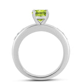 Stříbro 925/1000 - Prsten s Čchang-pajským Peridotem a Bílým Topazem - Karátové číslo: 1. přibližná hmotnost: 3.09 gramů